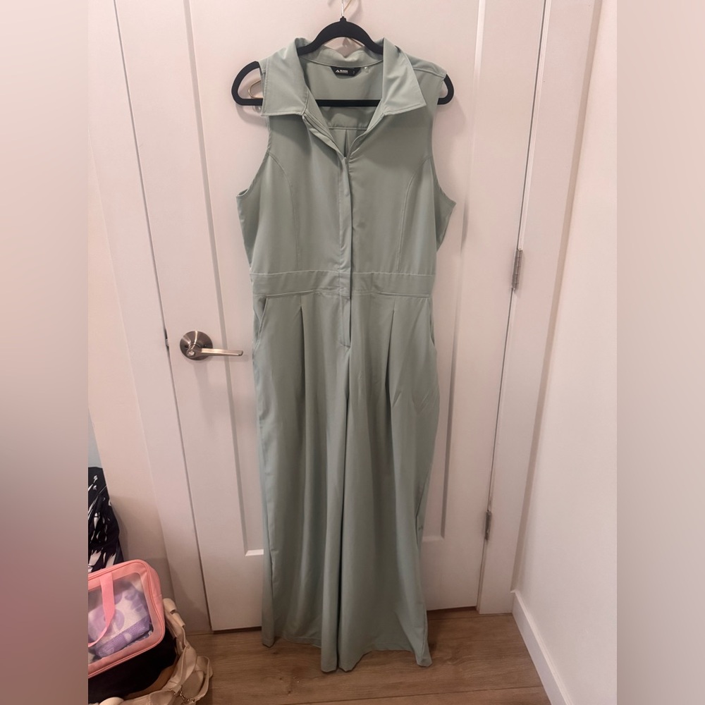Sleeveless Mint Green Jumpsuit wide leg size large